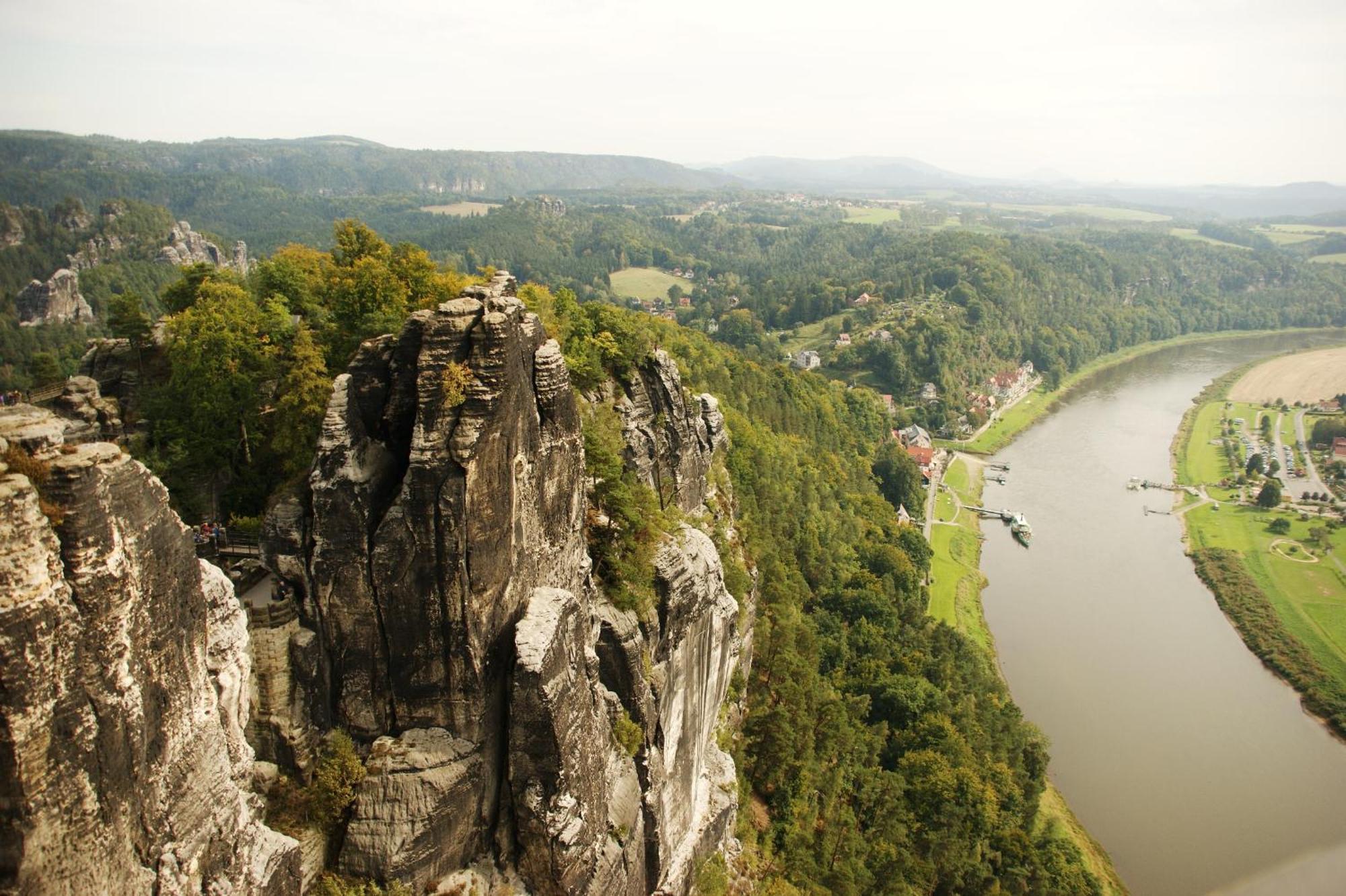Turmfalke Reinhardtsdorf-Schona Buitenkant foto
